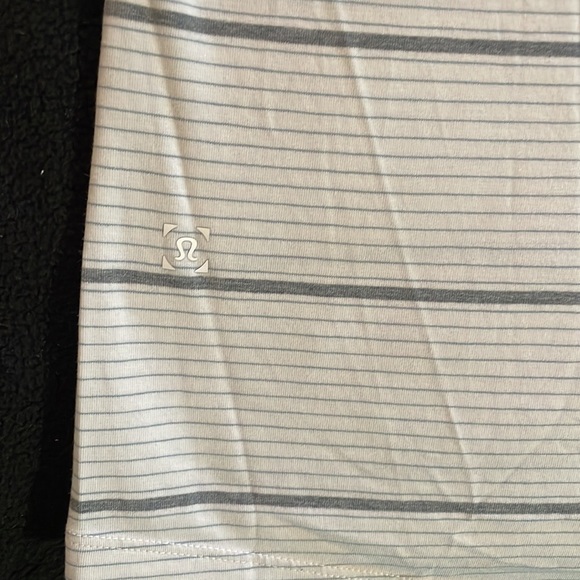 Lululemon 5 Year Basic Long Sleeve - Picture 7 of 7